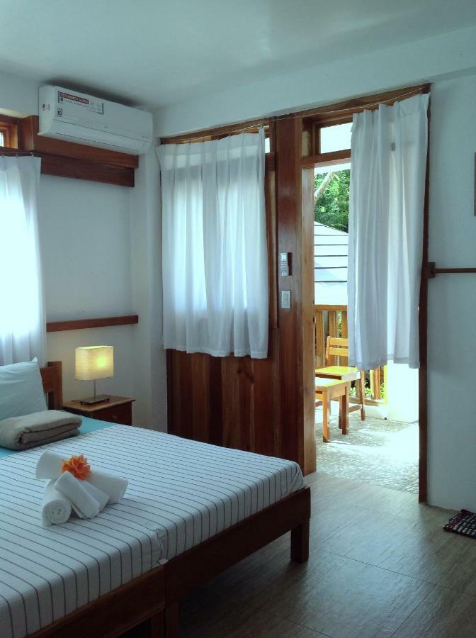Pahiluna Guesthouse Panglao Buitenkant foto