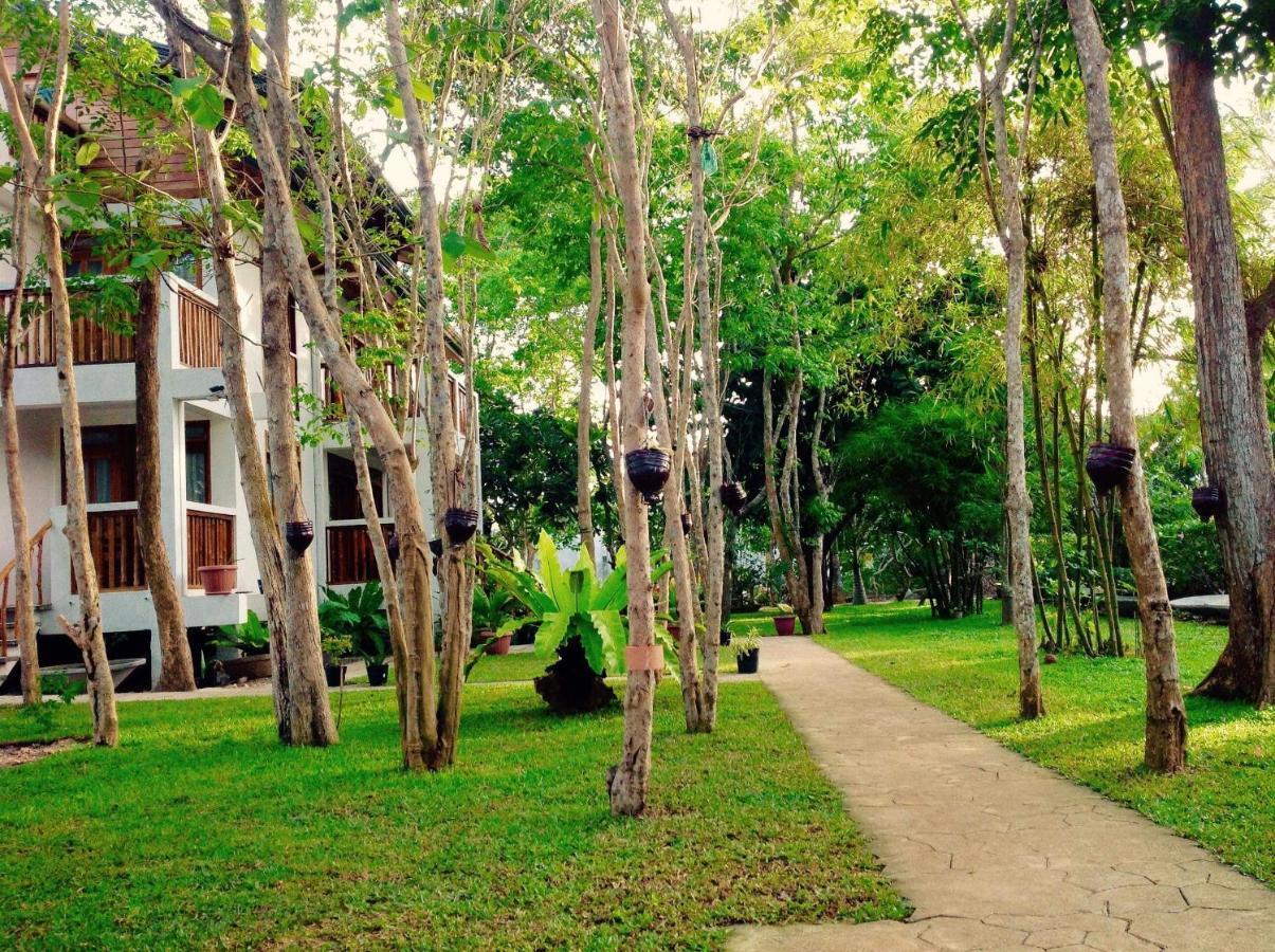 Pahiluna Guesthouse Panglao Buitenkant foto